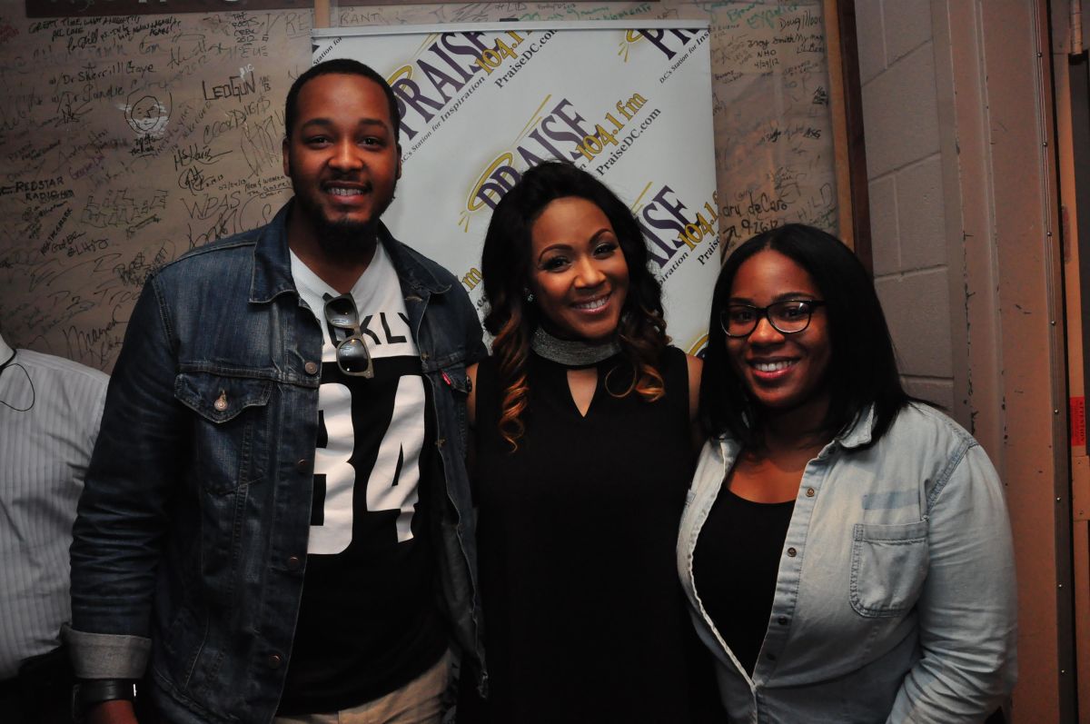 Praise 104.1 Erica Campbell Meet & Greet