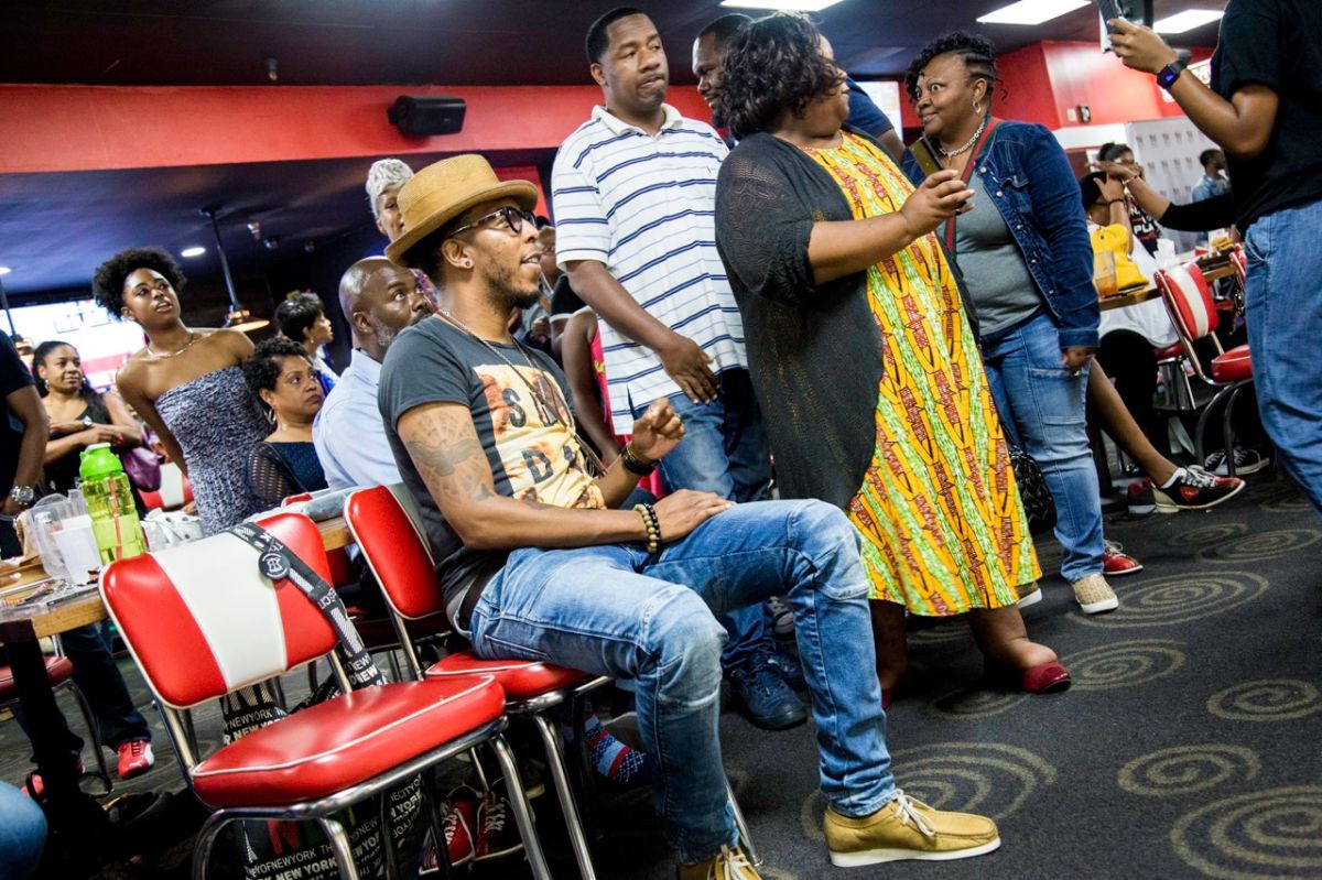 Deitrick Haddon Praise Bowling Party