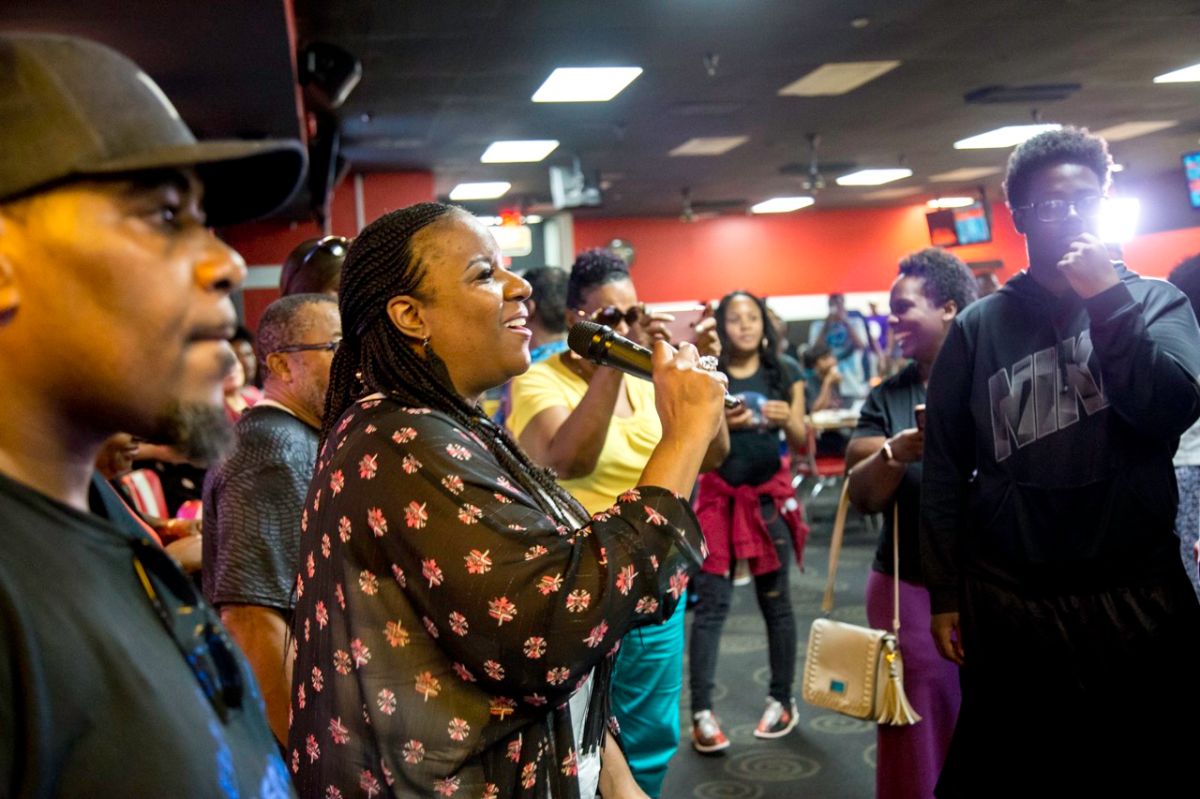 Deitrick Haddon Praise Bowling Party
