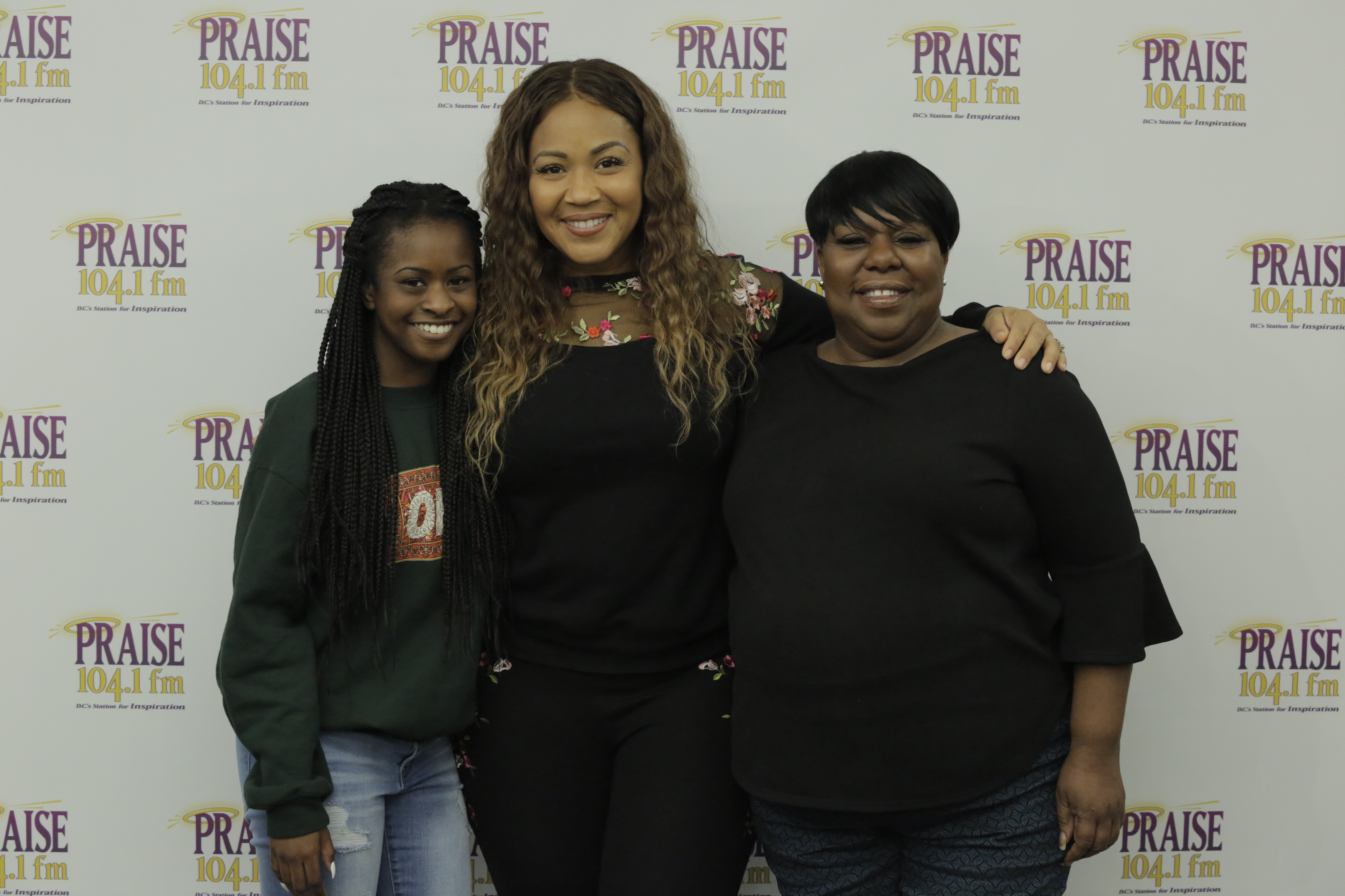 Praise 104.1 Erica Campbell Meet & Greet