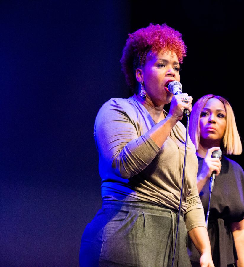 Mary Mary At The Howard Theatre