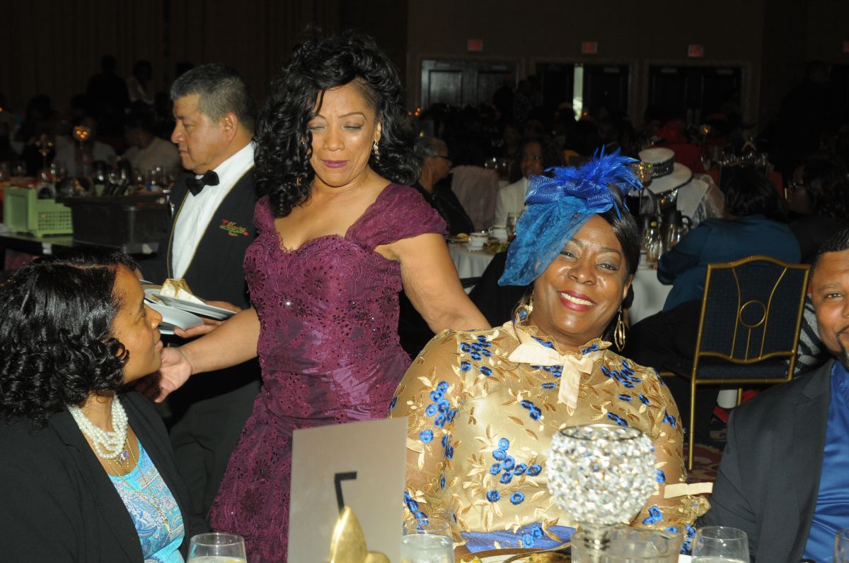 Praise Moments At The 6th Annual First Ladies Tea