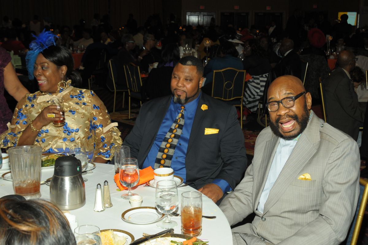 Praise Moments At The 6th Annual First Ladies Tea