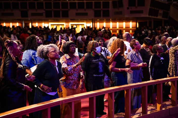 The Wells Fargo 16th Annual Spirit of Praise Crowd